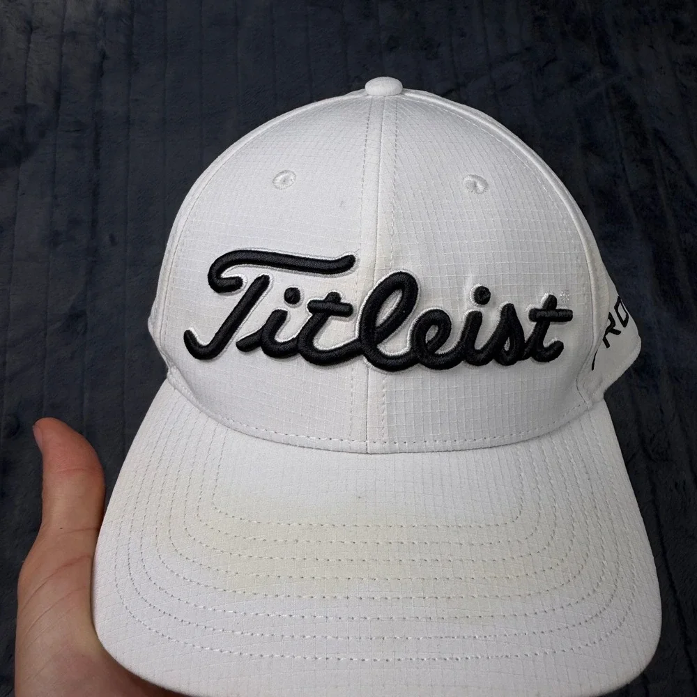 Titleist Golf Hat White Pro V1 FootJoy Ripstop Fitted Cap Mens ML